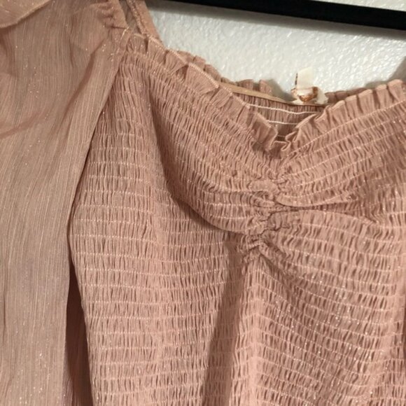 Miss Lola Top - Picture 2 of 3